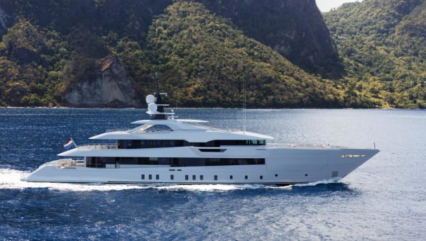 heesen yachts builders b.v