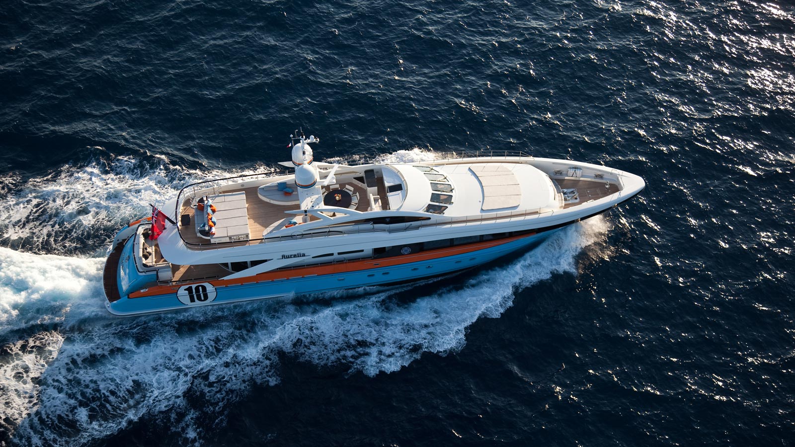 yacht aurelia owner