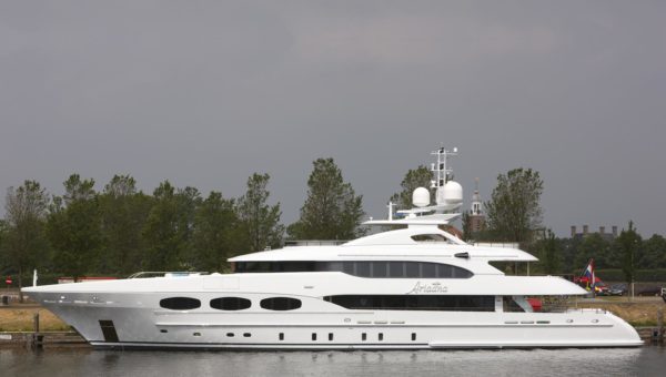 asya motor yacht