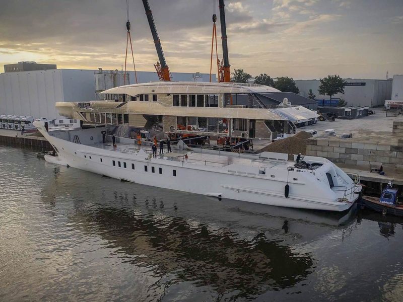 ★2025SS新作★DUNST★APPLIQUE YACHT T-SHRT FAITH Yacht - 263ft Feadship 2025 | YachtBuyer